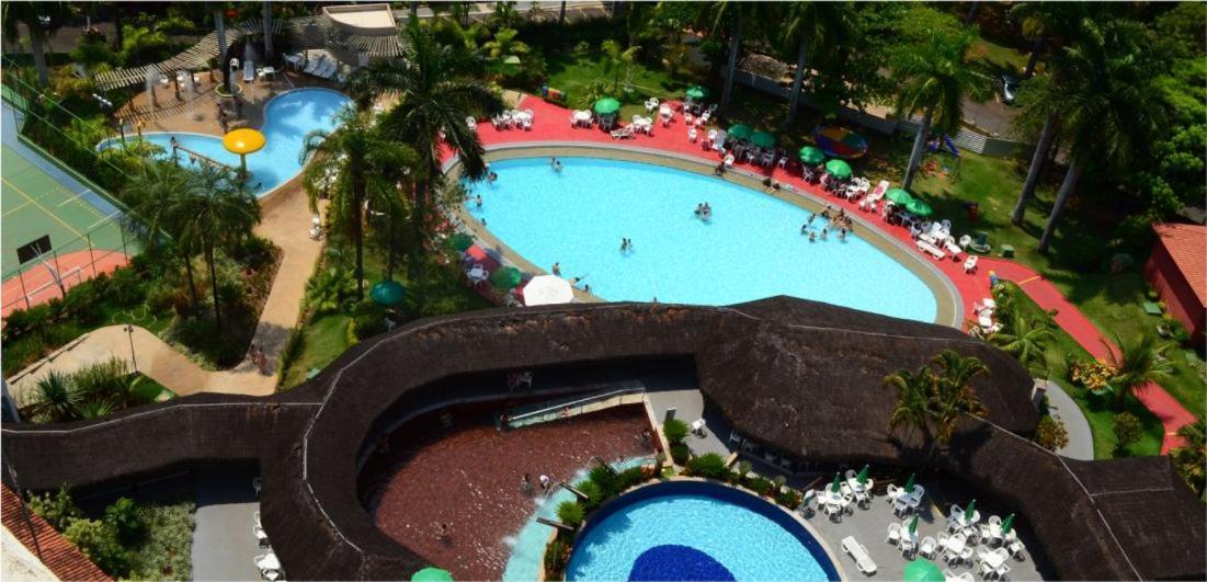 Suite Hot Springs B3 Hoteis Hospedagem - Ate 4 Adultos Калдас-Новас Экстерьер фото